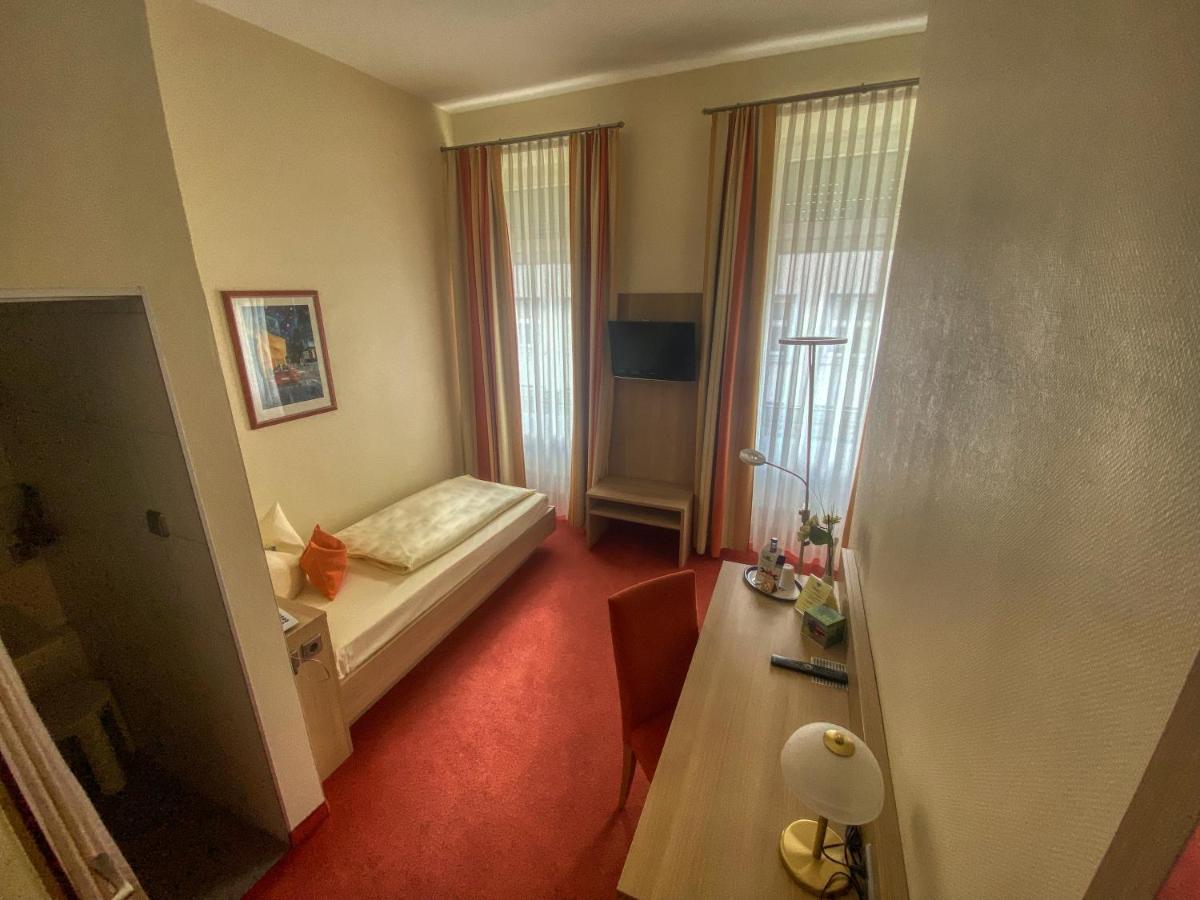 City Partner Hotel Berliner Hof Karlsruhe Dış mekan fotoğraf