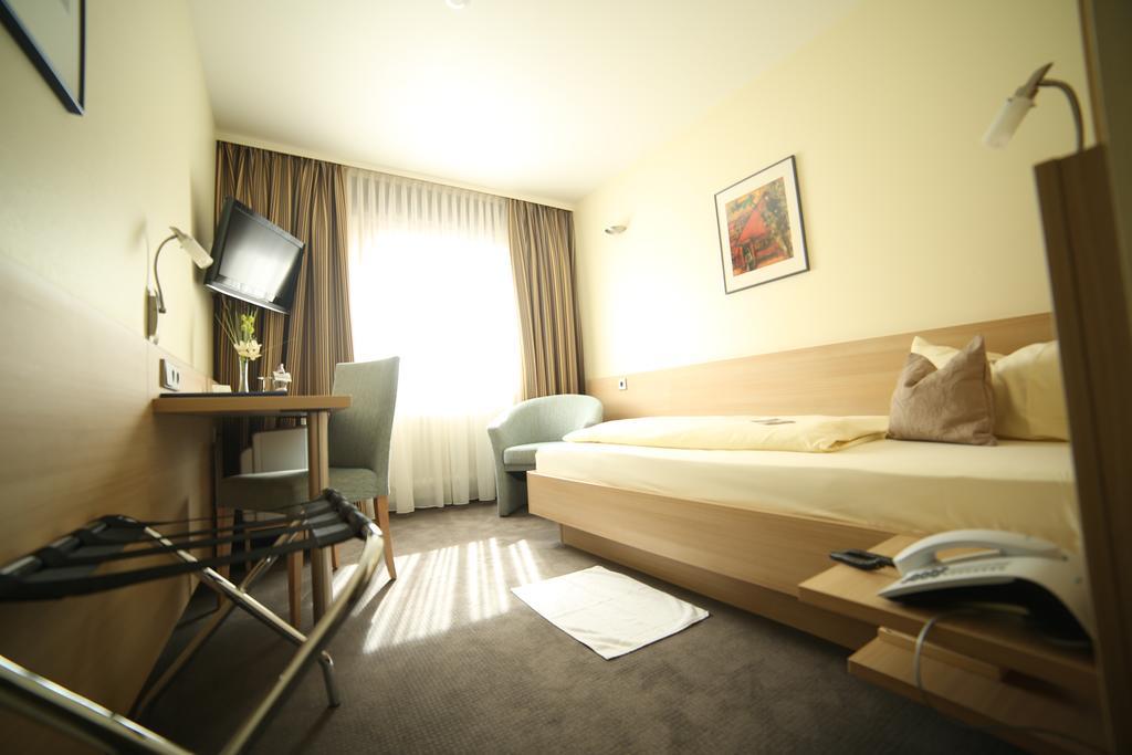 City Partner Hotel Berliner Hof Karlsruhe Dış mekan fotoğraf