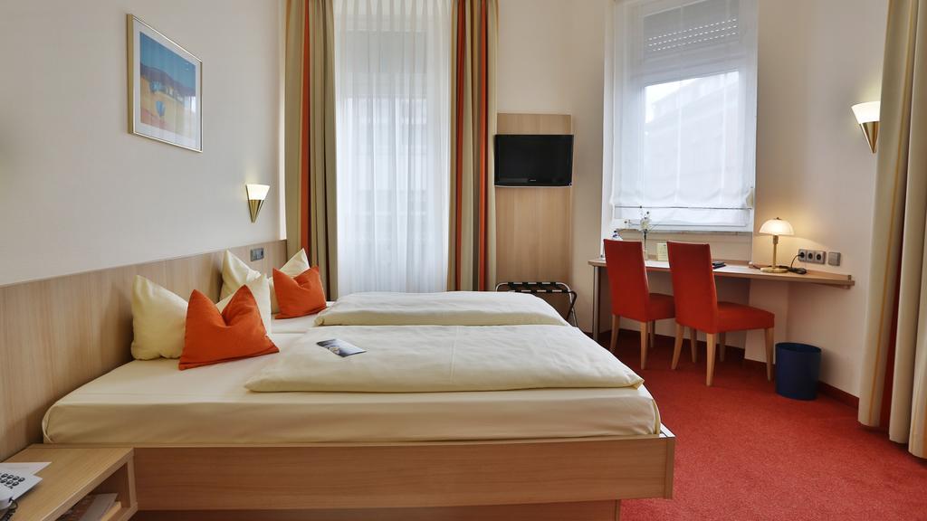 City Partner Hotel Berliner Hof Karlsruhe Dış mekan fotoğraf